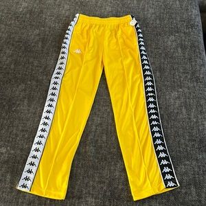 Kappa Active 222 Banda Astoriazz A2M Track Pants Yellow Black Size Small